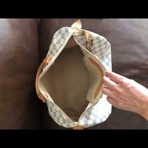 80% new Louis Vuitton bag speedy 30